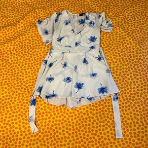 Size 8 white and blue floral romper
